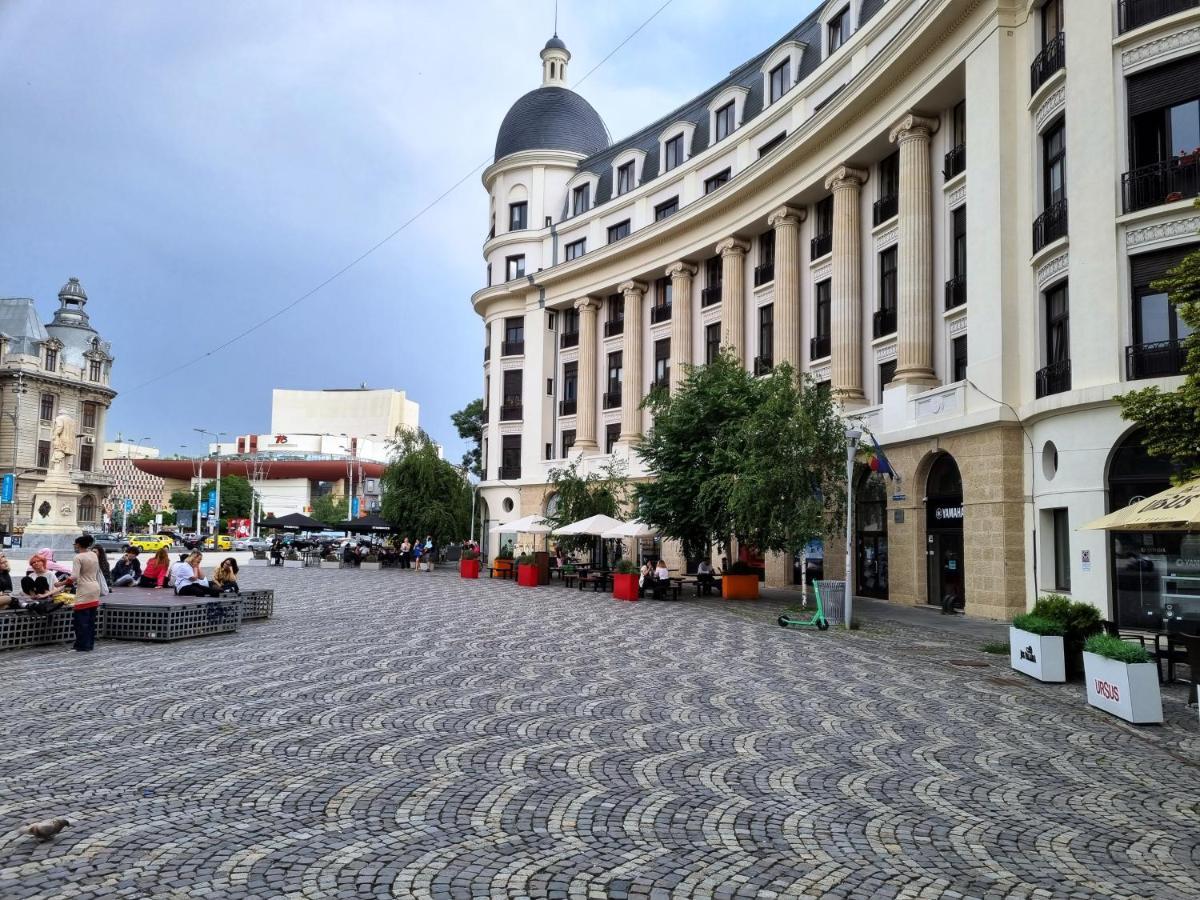 Sunny Old Town *